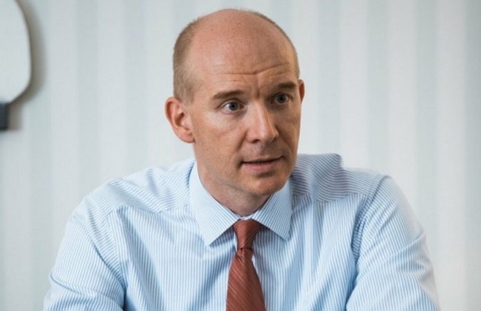 Muller- ΕΚΤ: Η οικονομική ανάκαμψη της Ευρώπης θα είναι αργή Muller- ΕΚΤ: Η οικονομική ανάκαμψη της Ευρώπης θα είναι αργή