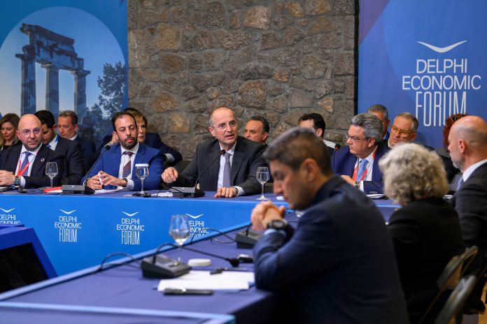 Χ. Σαχίνης: “Η Αθήνα έχει ένα από τα καλύτερα πόσιμα νερά στον κόσμο” Χ. Σαχίνης: “Η Αθήνα έχει ένα από τα καλύτερα πόσιμα νερά στον κόσμο”