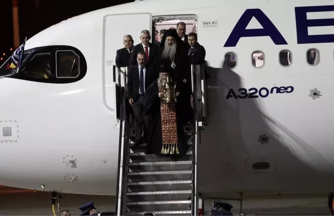 Με αεροσκάφη της Aegean και Olympic Air θα μεταφερθεί από την Αθήνα σε όλη την Ελλάδα το Άγιο Φως Με αεροσκάφη της Aegean και Olympic Air θα μεταφερθεί από την Αθήνα σε όλη την Ελλάδα το Άγιο Φως