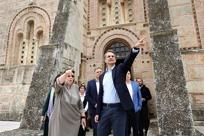 Κυριάκος Μητσοτάκης: Στη Μονή Δαφνίου ο πρωθυπουργός Κυριάκος Μητσοτάκης: Στη Μονή Δαφνίου ο πρωθυπουργός