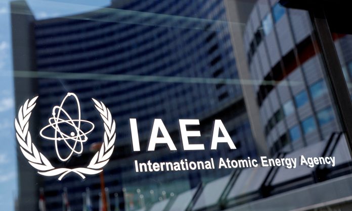 Η Γαλλία, το Ηνωμένο Βασίλειο και η Γερμανία χαιρετίζουν την πρόταση του ΙΑΕΑ για το Ιράν Η Γαλλία, το Ηνωμένο Βασίλειο και η Γερμανία χαιρετίζουν την πρόταση του ΙΑΕΑ για το Ιράν