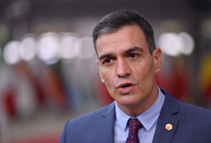 Ισπανία αδειάζει Ρούτε για τη «μαζική» στήριξη στον πόλεμο με Ιράν Ισπανία αδειάζει Ρούτε για τη «μαζική» στήριξη στον πόλεμο με Ιράν