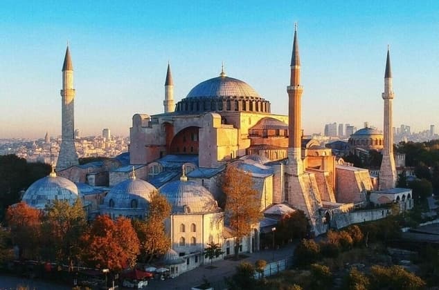 Τουρκία: Πλήρης ψηφιακή σάρωση της Αγίας Σοφίας Τουρκία: Πλήρης ψηφιακή σάρωση της Αγίας Σοφίας