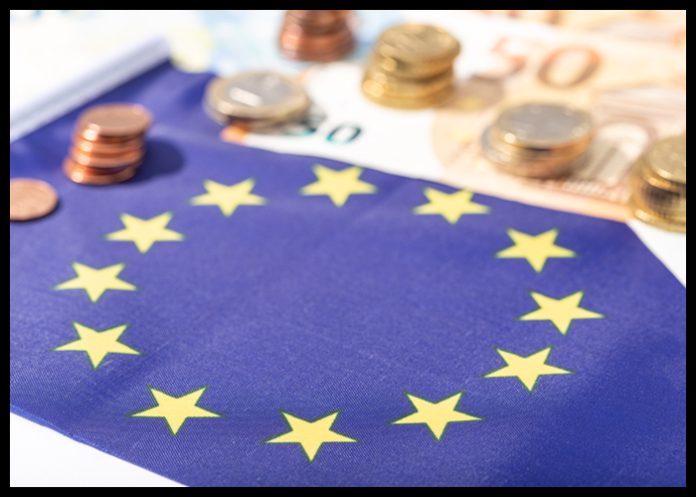 ΕΕ: Εξασφάλισε 11 δισ. ευρώ μέσω έκδοσης ομολόγων ΕΕ: Εξασφάλισε 11 δισ. ευρώ μέσω έκδοσης ομολόγων