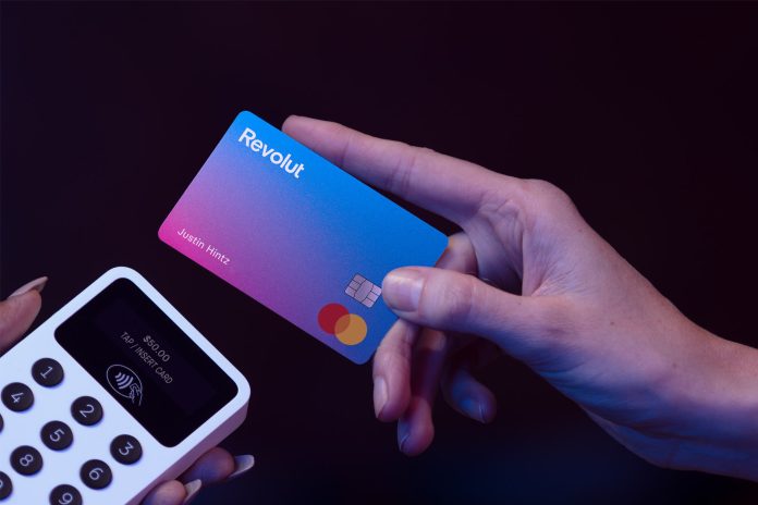 Η Revolut αποκτά τραπεζική άδεια στο Ηνωμένο Βασίλειο «με περιορισμούς» Η Revolut αποκτά τραπεζική άδεια στο Ηνωμένο Βασίλειο «με περιορισμούς»