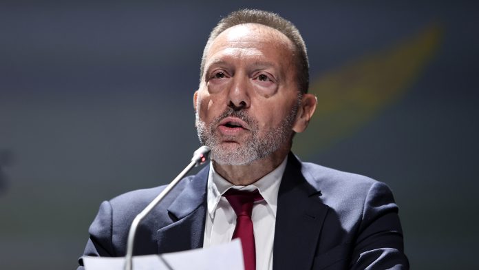 Στουρνάρας: Γιατί η επενδυτική έκρηξη είναι κλειδί για το επόμενο άλμα της ελληνικής οικονομίας Στουρνάρας: Γιατί η επενδυτική έκρηξη είναι κλειδί για το επόμενο άλμα της ελληνικής οικονομίας