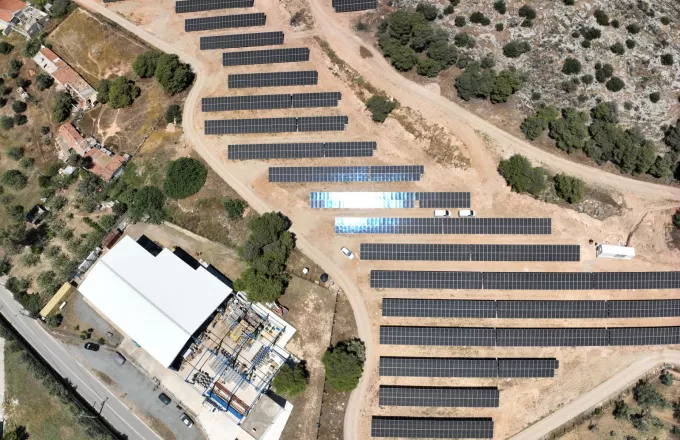HelleniQ Energy: Δημιουργία του 1ου φωτοβολταϊκού σταθμού αυτοπαραγωγής σε βιομηχανική της εγκατάσταση HelleniQ Energy: Δημιουργία του 1ου φωτοβολταϊκού σταθμού αυτοπαραγωγής σε βιομηχανική της εγκατάσταση