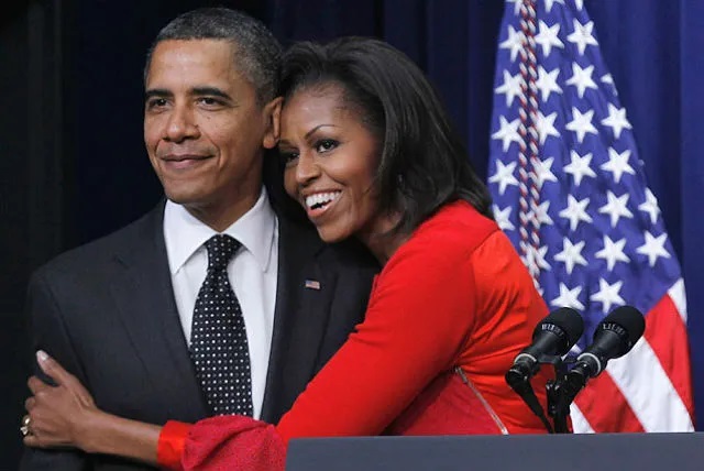 ΗΠΑ: Oι Ομπάμα ανακοίνωσαν ότι στηρίζουν την Κάμαλα Χάρις ΗΠΑ: Oι Ομπάμα ανακοίνωσαν ότι στηρίζουν την Κάμαλα Χάρις