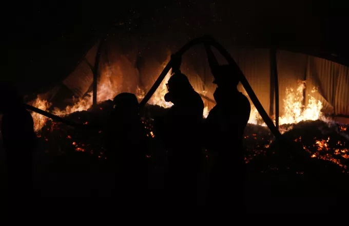 Τραγωδία: Εντοπίστηκε απανθρακωμένη σορός στο Πάτημα Χαλανδρίου Τραγωδία: Εντοπίστηκε απανθρακωμένη σορός στο Πάτημα Χαλανδρίου