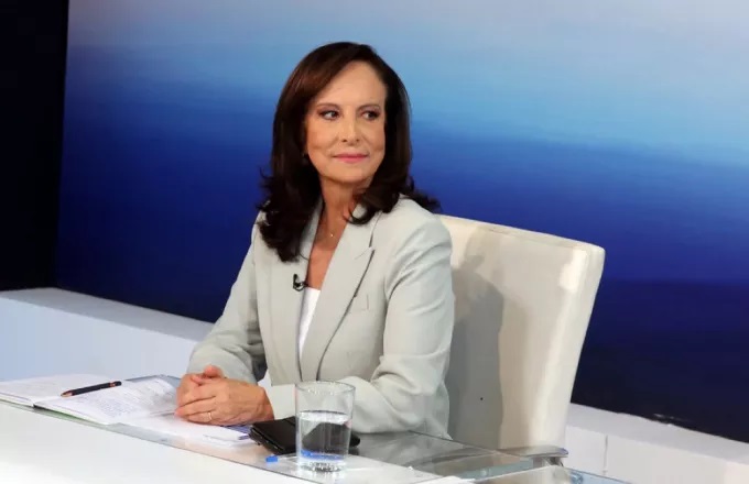ΠΑΣΟΚ: Η Άννα Διαμαντοπούλου βάζει τέλος στην εσωστρέφεια και ζητά στροφή στην κοινωνία ΠΑΣΟΚ: Η Άννα Διαμαντοπούλου βάζει τέλος στην εσωστρέφεια και ζητά στροφή στην κοινωνία