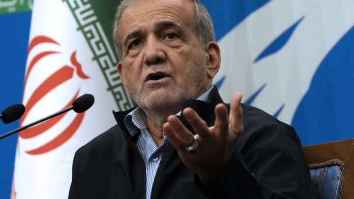 Το Ιράν προειδοποιεί για «συντριπτική απάντηση» στο Ισραήλ Το Ιράν προειδοποιεί για «συντριπτική απάντηση» στο Ισραήλ