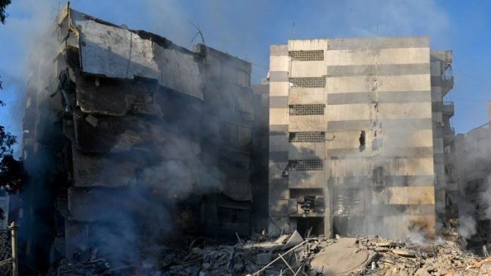 Το Ισραήλ στοχοποιεί 6 κτίρια της Βηρυτού και διατάσσει άμεση εκκένωση Το Ισραήλ στοχοποιεί 6 κτίρια της Βηρυτού και διατάσσει άμεση εκκένωση