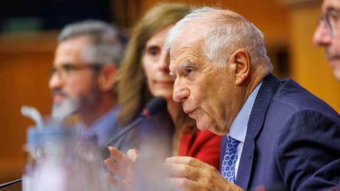 Ο Μπόρελ ανακοινώνει συνεργασία στον τομέα της ασφάλειας με τη Βόρεια Μακεδονία Ο Μπόρελ ανακοινώνει συνεργασία στον τομέα της ασφάλειας με τη Βόρεια Μακεδονία