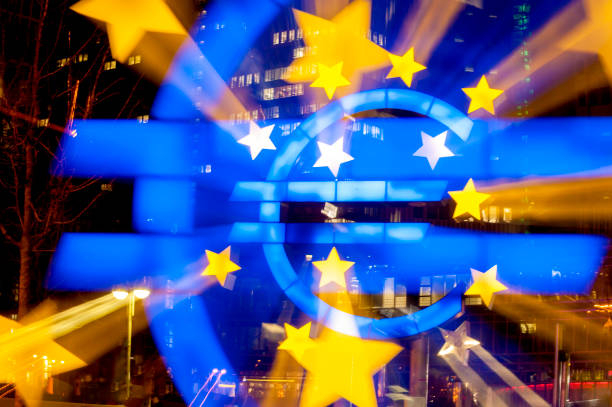 Η ΕΕ υπογράφει συμφωνία παραχώρησης δορυφόρων Η ΕΕ υπογράφει συμφωνία παραχώρησης δορυφόρων