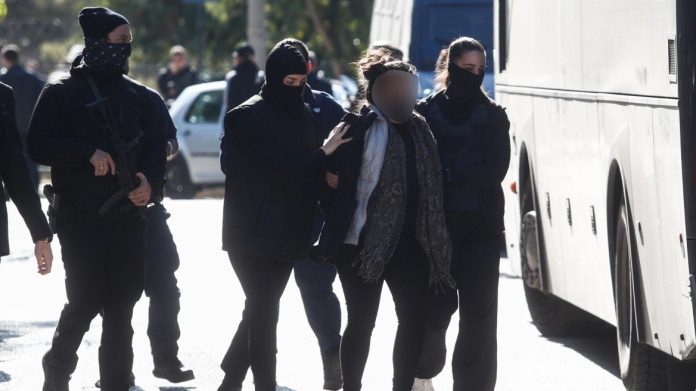 Αμπελόκηποι: Προφυλακίζεται η 30χρονη για την έκρηξη Αμπελόκηποι: Προφυλακίζεται η 30χρονη για την έκρηξη