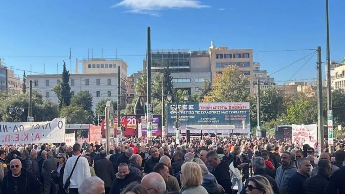 Απεργία στις 9 Απριλίου: Ποιοι συμμετέχουν, τι ισχύει για τα ΜΜΜ Απεργία στις 9 Απριλίου: Ποιοι συμμετέχουν, τι ισχύει για τα ΜΜΜ