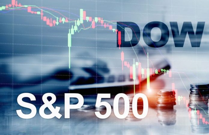 Ο Dow πέφτει πάνω από 700 μονάδες στο άνοιγμα, καθώς τα δεινά του εμπορικού πολέμου επιμένουν Ο Dow πέφτει πάνω από 700 μονάδες στο άνοιγμα, καθώς τα δεινά του εμπορικού πολέμου επιμένουν