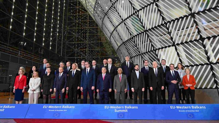 Σύνοδος ΕΕ: Ενίσχυση της Ουκρανίας και στρατηγική για την ειρήνη Σύνοδος ΕΕ: Ενίσχυση της Ουκρανίας και στρατηγική για την ειρήνη