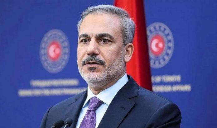 Φιντάν: Το Ισραήλ στοχεύει στη διαίρεση της Συρίας Φιντάν: Το Ισραήλ στοχεύει στη διαίρεση της Συρίας