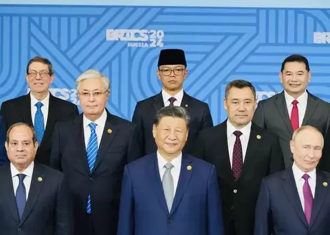 Η Ινδονησία εντάσσεται στη συμμαχία των οικονομιών της BRICS Η Ινδονησία εντάσσεται στη συμμαχία των οικονομιών της BRICS