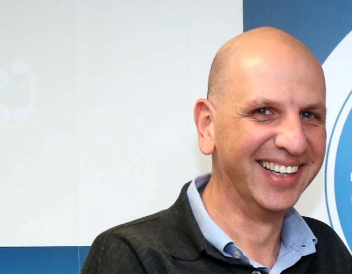 Δικαστική Δικαίωση: Ο Σάμπυ Μιωνής Κατακτά Μισό Εκατομμύριο από Γνωστό Εκδότη Δικαστική Δικαίωση: Ο Σάμπυ Μιωνής Κατακτά Μισό Εκατομμύριο από Γνωστό Εκδότη