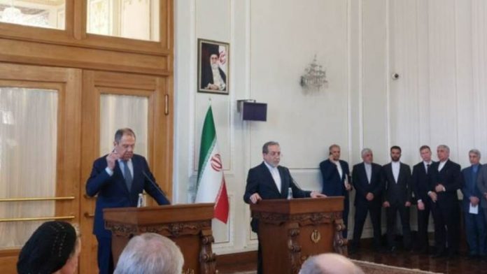 Ιράν και Ρωσία εμβαθύνουν τις διαβουλεύσεις για πυρηνικά και περιφερειακά θέματα Ιράν και Ρωσία εμβαθύνουν τις διαβουλεύσεις για πυρηνικά και περιφερειακά θέματα