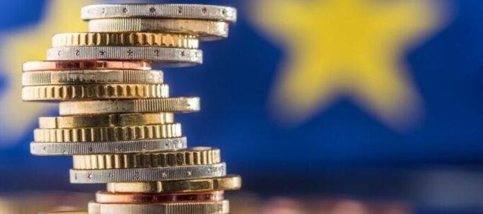 Η εμπιστοσύνη των επενδυτών στην Ευρωζώνη βελτιώνεται τον Φεβρουάριο Η εμπιστοσύνη των επενδυτών στην Ευρωζώνη βελτιώνεται τον Φεβρουάριο