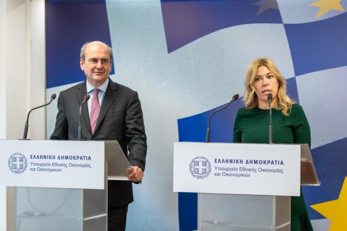 Νομοσχέδιο για λιγότερη γραφειοκρατία και ισχυρότερη προστασία ιδιοκτησίας Νομοσχέδιο για λιγότερη γραφειοκρατία και ισχυρότερη προστασία ιδιοκτησίας