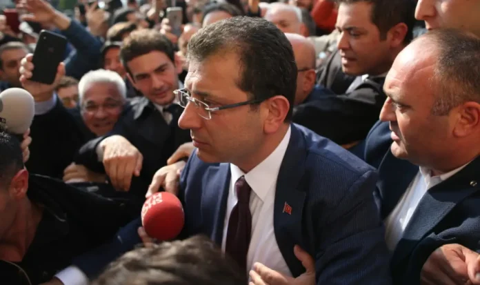 Θα μπορούσε ο συλληφθείς δήμαρχος της Κωνσταντινούπολης Εκρέμ Ιμάμογλου, να γίνει ο επόμενος πρόεδρος της Τουρκίας; Θα μπορούσε ο συλληφθείς δήμαρχος της Κωνσταντινούπολης Εκρέμ Ιμάμογλου, να γίνει ο επόμενος πρόεδρος της Τουρκίας;