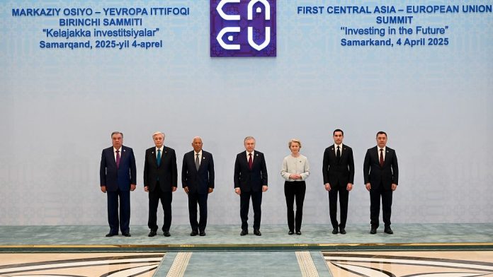Σε αντίθεση με άλλους «είμαστε αξιόπιστοι», λέει η ΕΕ στην Κεντρική Ασία Σε αντίθεση με άλλους «είμαστε αξιόπιστοι», λέει η ΕΕ στην Κεντρική Ασία