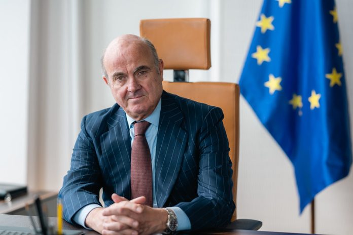 Ντε Γκίντος-ΕΚΤ: Η χρηματοπιστωτική σταθερότητα σε κίνδυνο Ντε Γκίντος-ΕΚΤ: Η χρηματοπιστωτική σταθερότητα σε κίνδυνο