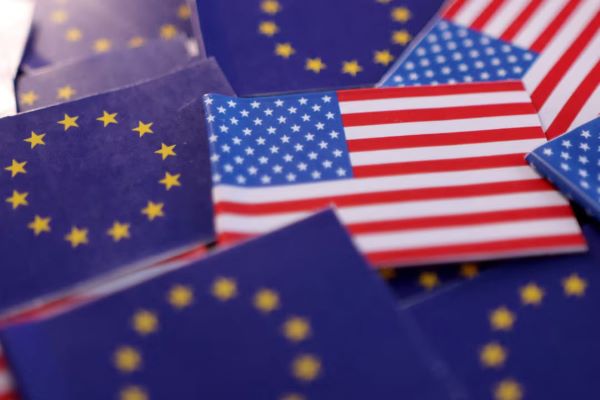 ΕΕ παγώνει, αλλά δεν ακυρώνει, δασμούς–μαμούθ 93 δισ. ευρώ κατά των ΗΠΑ ΕΕ παγώνει, αλλά δεν ακυρώνει, δασμούς–μαμούθ 93 δισ. ευρώ κατά των ΗΠΑ