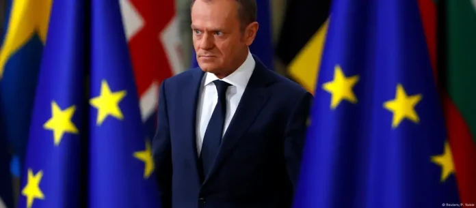 Ο Πολωνός πρωθυπουργός Ντόναλντ Τουσκ αντιμετωπίζει ψήφο εμπιστοσύνης στο κοινοβούλιο Ο Πολωνός πρωθυπουργός Ντόναλντ Τουσκ αντιμετωπίζει ψήφο εμπιστοσύνης στο κοινοβούλιο