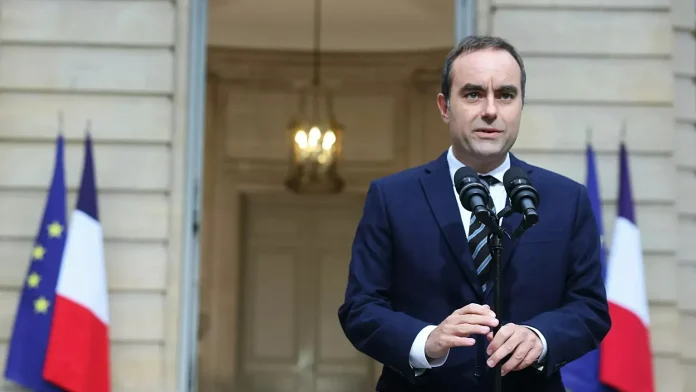 Λεκορνού: Δεν μπορείς να είσαι πρωθυπουργός αν δεν πληρούνται οι προϋποθέσεις Λεκορνού: Δεν μπορείς να είσαι πρωθυπουργός αν δεν πληρούνται οι προϋποθέσεις