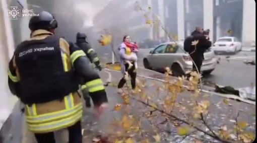 Η Ρωσία βομβάρδισε νηπιαγωγείο στο Χάρκοβο, σύμφωνα με την Ουκρανία Η Ρωσία βομβάρδισε νηπιαγωγείο στο Χάρκοβο, σύμφωνα με την Ουκρανία
