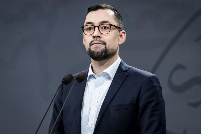 Γροιλανδία: Ο πρωθυπουργός βάζει «κόκκινη γραμμή» στα αμερικανικά σχέδια για το νησί Γροιλανδία: Ο πρωθυπουργός βάζει «κόκκινη γραμμή» στα αμερικανικά σχέδια για το νησί