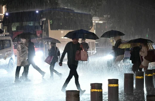 Κακοκαιρία «κόκκινου συναγερμού»: Ποιες περιοχές απειλούνται από πλημμύρες και χιόνια Κακοκαιρία «κόκκινου συναγερμού»: Ποιες περιοχές απειλούνται από πλημμύρες και χιόνια
