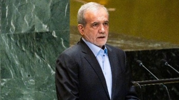 Ιράν: Ο Πεζεσκιαν κατηγορεί ΗΠΑ, Ισραήλ και Ευρώπη ότι υποκινούν τις αιματηρές διαδηλώσεις Ιράν: Ο Πεζεσκιαν κατηγορεί ΗΠΑ, Ισραήλ και Ευρώπη ότι υποκινούν τις αιματηρές διαδηλώσεις