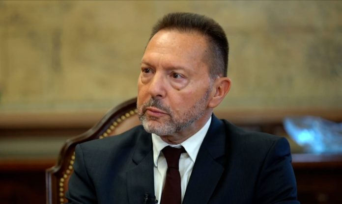 Στουρνάρας: Ισχυρή η ελληνική οικονομία, αλλά «κλειδί» η πολιτική σταθερότητα Στουρνάρας: Ισχυρή η ελληνική οικονομία, αλλά «κλειδί» η πολιτική σταθερότητα