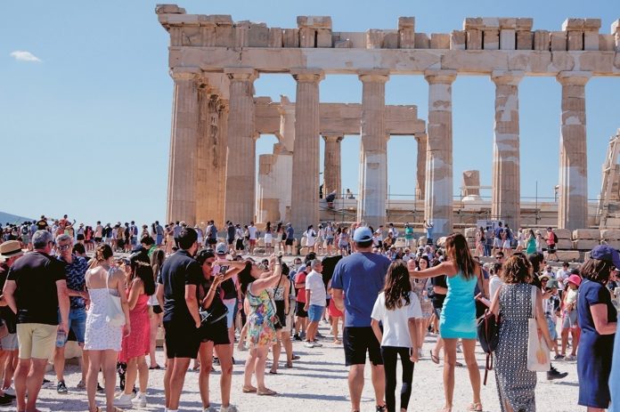 ΙΝΣΕΤΕ: Ποιες αγορές θα στηρίξουν τον ελληνικό τουρισμό το 2026 ΙΝΣΕΤΕ: Ποιες αγορές θα στηρίξουν τον ελληνικό τουρισμό το 2026
