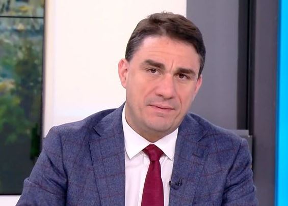 Πολιτική σύγκρουση για τη Βιολάντα: Τσουκαλάς κατηγορεί την κυβέρνηση για βιαστική «αθώωση» εργοδότη Πολιτική σύγκρουση για τη Βιολάντα: Τσουκαλάς κατηγορεί την κυβέρνηση για βιαστική «αθώωση» εργοδότη