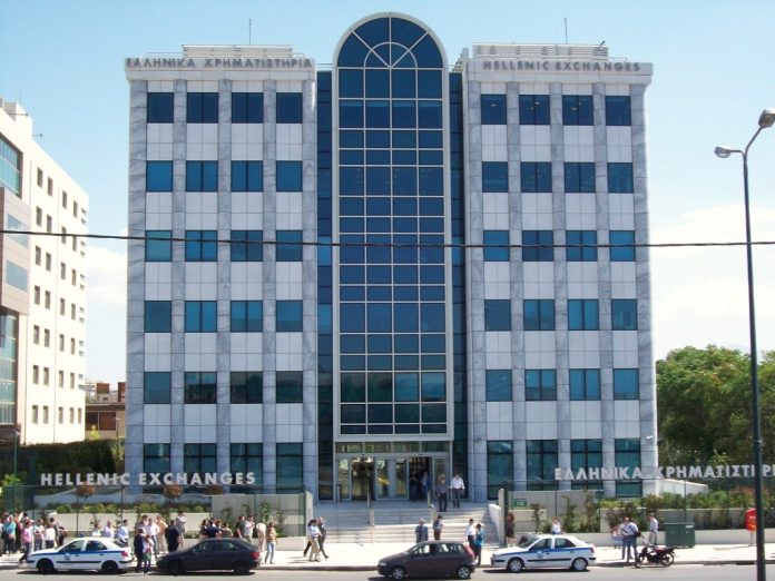 Πέντε κρίσιμα σήματα για τη στρατηγική των επενδυτών στο Χρηματιστήριο Αθηνών Πέντε κρίσιμα σήματα για τη στρατηγική των επενδυτών στο Χρηματιστήριο Αθηνών