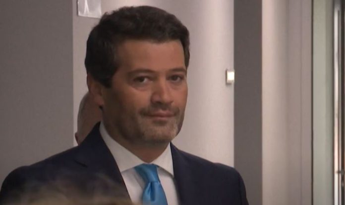Πορτογαλία: Προεδρική αναμέτρηση – δημοψήφισμα για την άνοδο της ακροδεξιάς Πορτογαλία: Προεδρική αναμέτρηση – δημοψήφισμα για την άνοδο της ακροδεξιάς