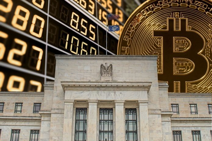 ΗΠΑ: Η Fed παγώνει τα επιτόκια και αναβαθμίζει την εικόνα της οικονομίας ΗΠΑ: Η Fed παγώνει τα επιτόκια και αναβαθμίζει την εικόνα της οικονομίας