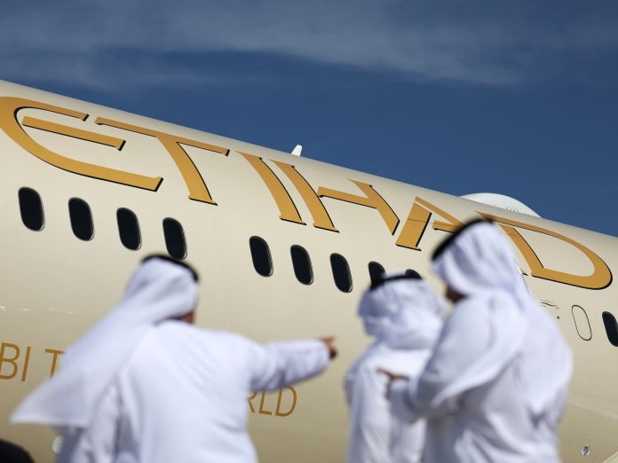 Επικεφαλής Etihad: Οι δασμοί πλήττουν τις αερομεταφορές περισσότερο από τις συγκρούσεις Επικεφαλής Etihad: Οι δασμοί πλήττουν τις αερομεταφορές περισσότερο από τις συγκρούσεις