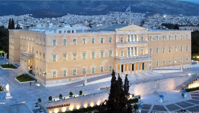 Κυρώθηκε η ΠΝΠ για fuel pass και επιδοτήσεις λόγω ενεργειακής κρίσης Κυρώθηκε η ΠΝΠ για fuel pass και επιδοτήσεις λόγω ενεργειακής κρίσης