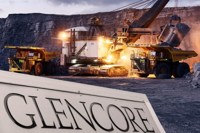 Glencore μοιράζει 2 δισ. δολάρια στους μετόχους ενώ τα κέρδη υποχωρούν Glencore μοιράζει 2 δισ. δολάρια στους μετόχους ενώ τα κέρδη υποχωρούν