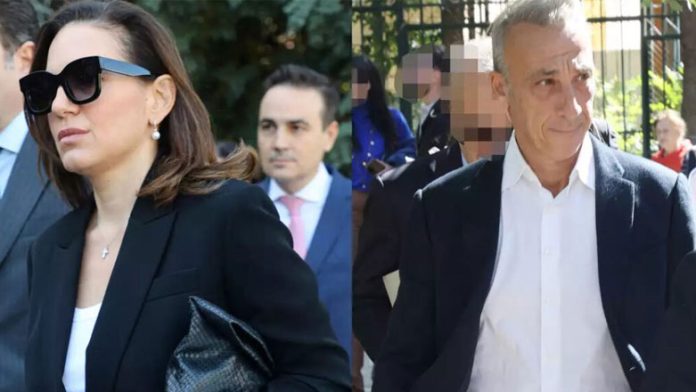 Θύελλα για τη ρύθμιση συνεπιμέλειας: Βαριά πυρά ανώτατου δικαστή και δικηγόρων για «κακότεχνη» διάταξη Θύελλα για τη ρύθμιση συνεπιμέλειας: Βαριά πυρά ανώτατου δικαστή και δικηγόρων για «κακότεχνη» διάταξη