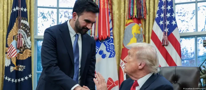 ΗΠΑ: Φοιτήτρια αποφυλακίζεται μετά από παρέμβαση του δημάρχου Μάμντανι ΗΠΑ: Φοιτήτρια αποφυλακίζεται μετά από παρέμβαση του δημάρχου Μάμντανι