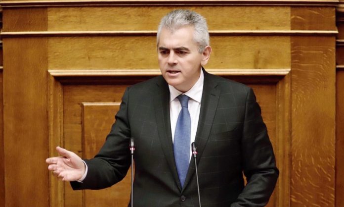 Χαρακόπουλος: Χωρίς κοινή άμυνα και αξίες η Ευρώπη αποδυναμώνεται Χαρακόπουλος: Χωρίς κοινή άμυνα και αξίες η Ευρώπη αποδυναμώνεται